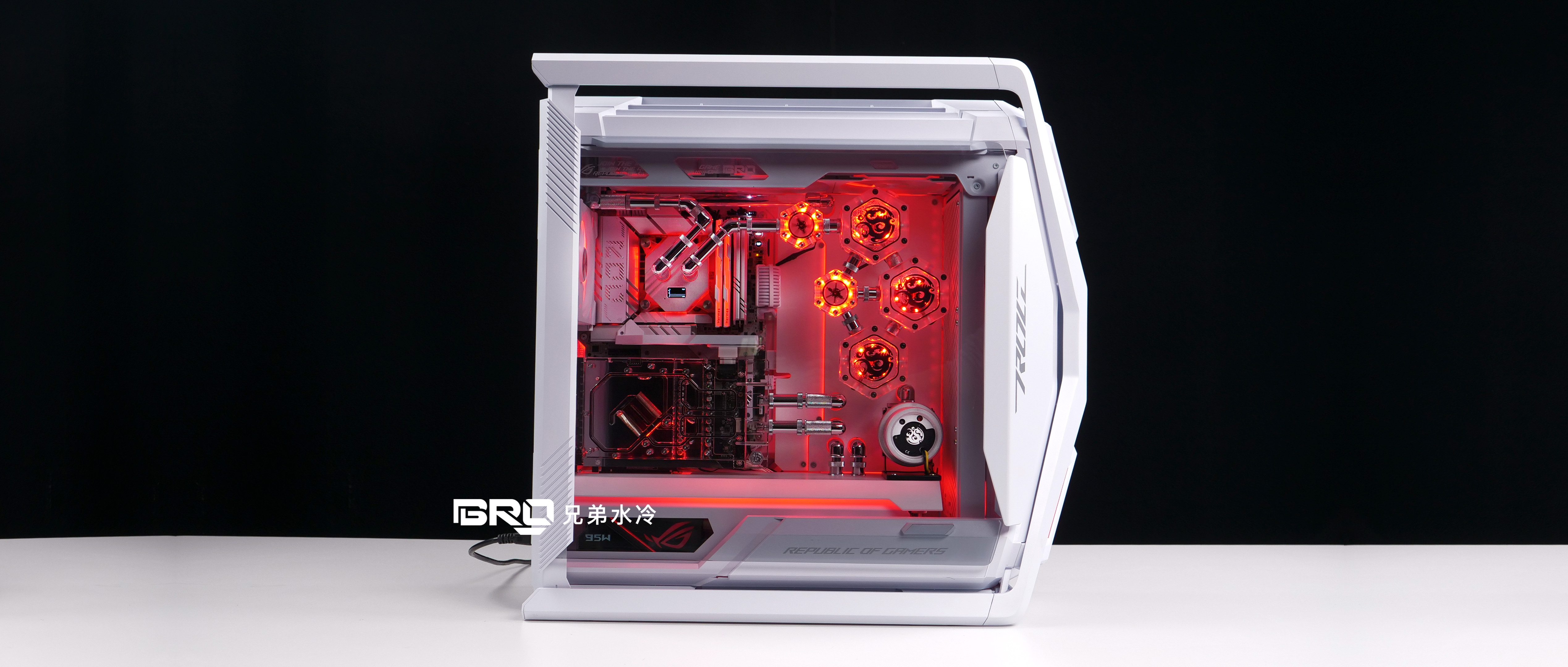 ROG HYPERION 创世神 GR701--分体水冷 定制方案
