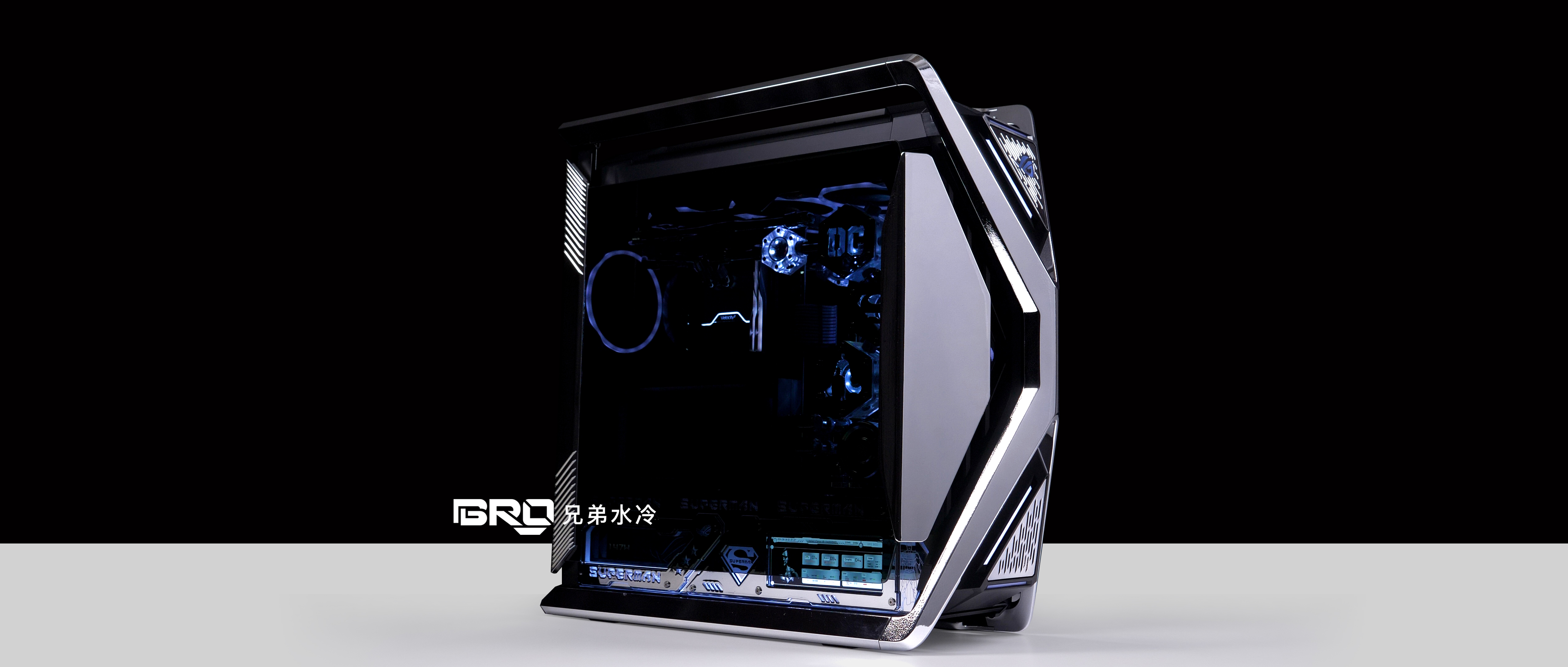 BRO私人定制 ROG HYPERION GR701 创世神机箱 电镀工艺 超人主题 分体水冷电脑 方案展示